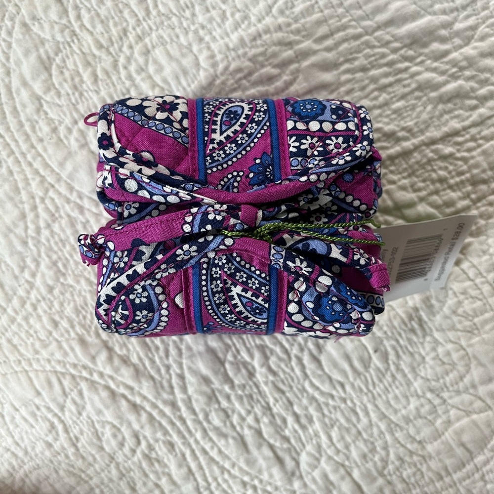Vera Bradley, jewelry travel case new with tags all wrapped up boysenberry